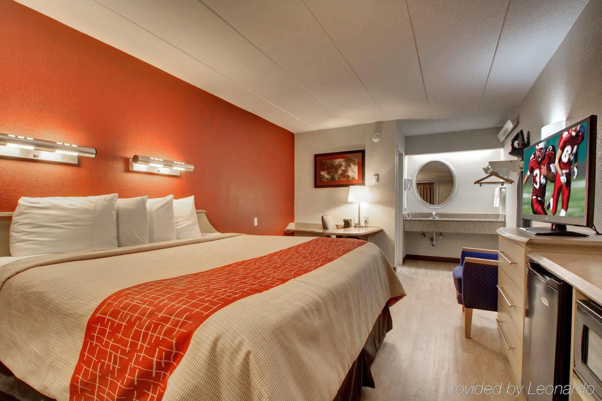 Red Roof Inn St Louis - Westport - Maryland Heights Ascalon Экстерьер фото