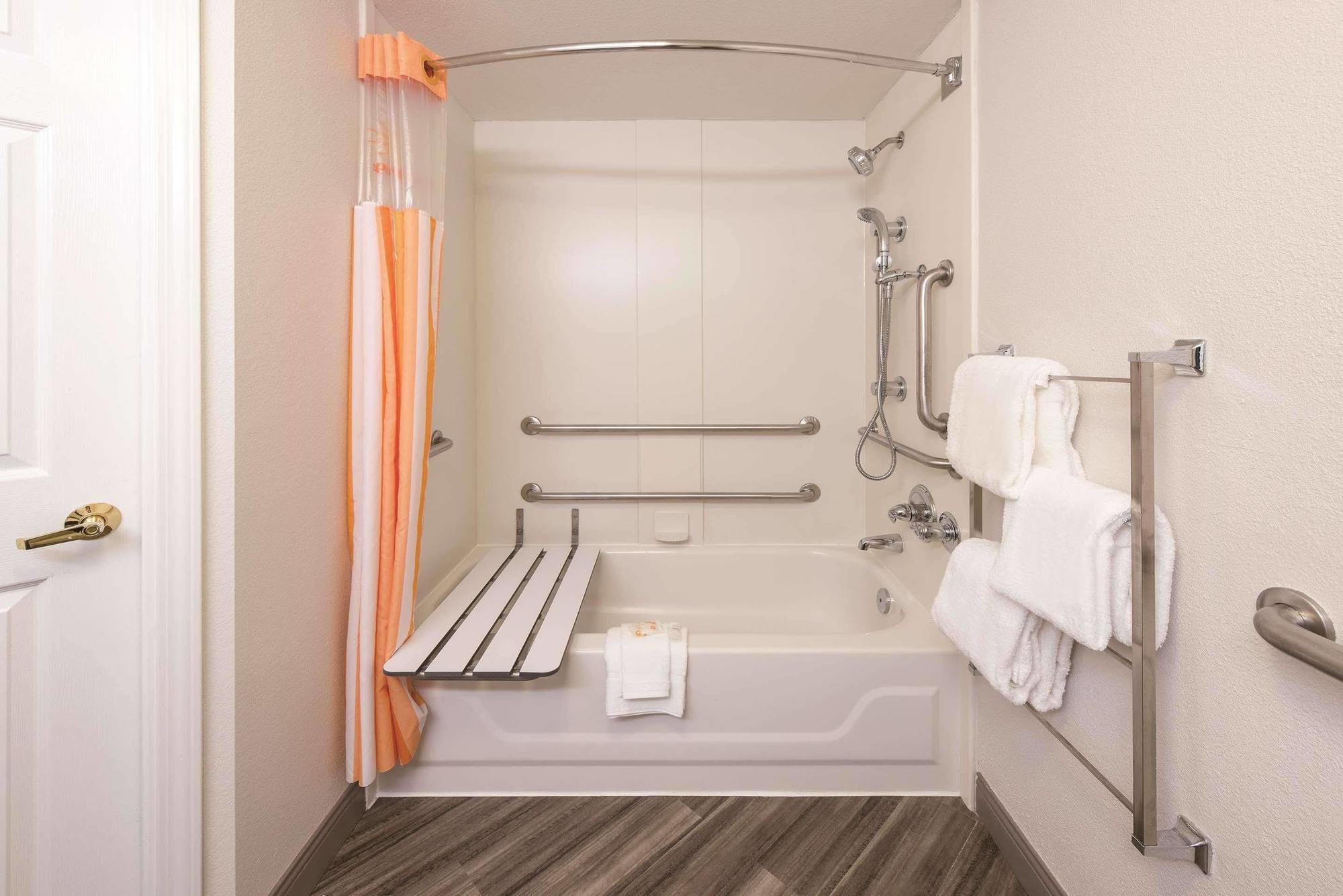 Red Roof Inn St Louis - Westport - Maryland Heights Ascalon Экстерьер фото
